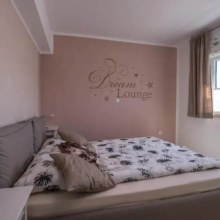 Dream Lounge With Sea View Апартаменты *