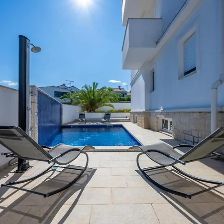 Dream Lounge With Sea View